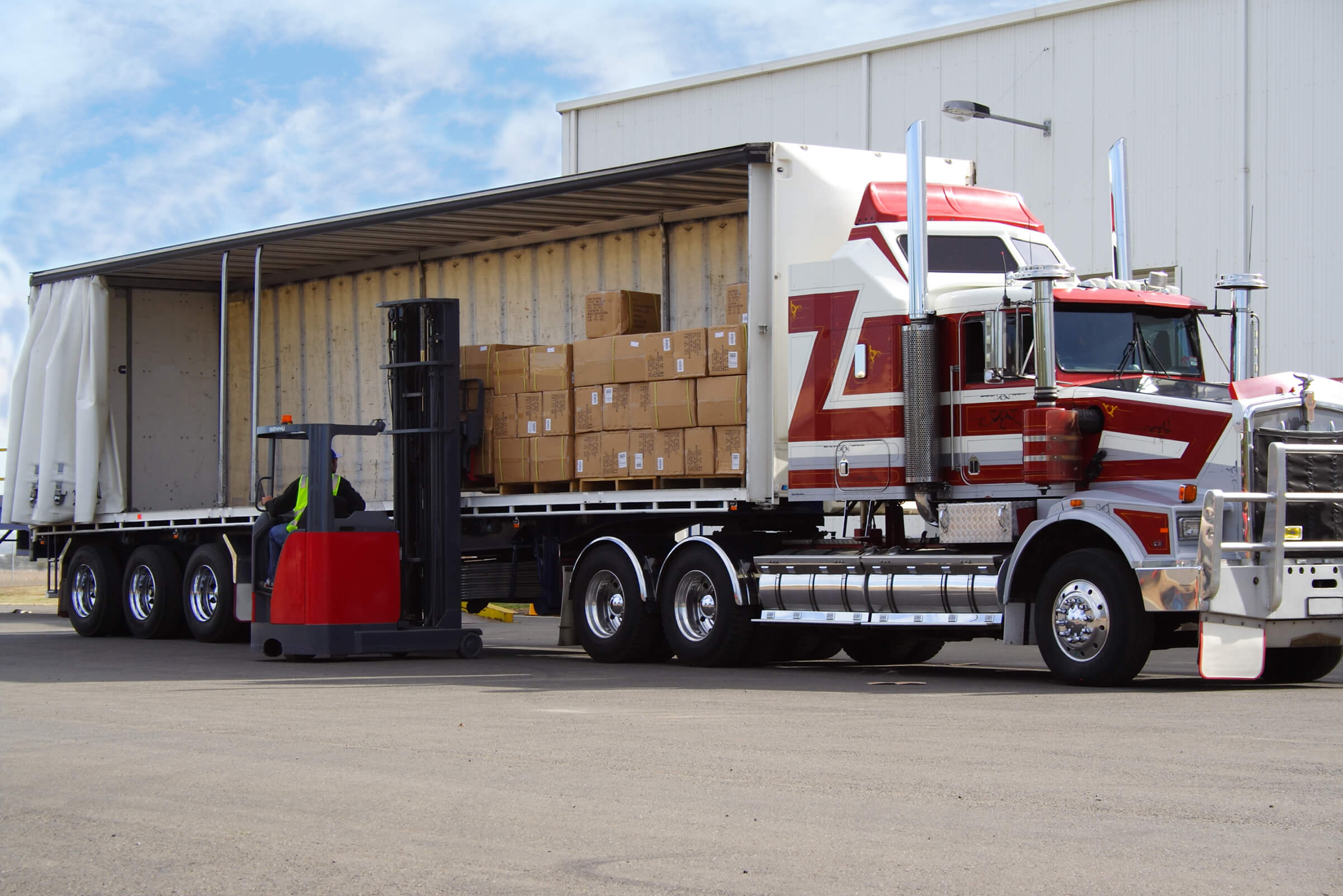 Less-than-truckload automated freight handling operation
